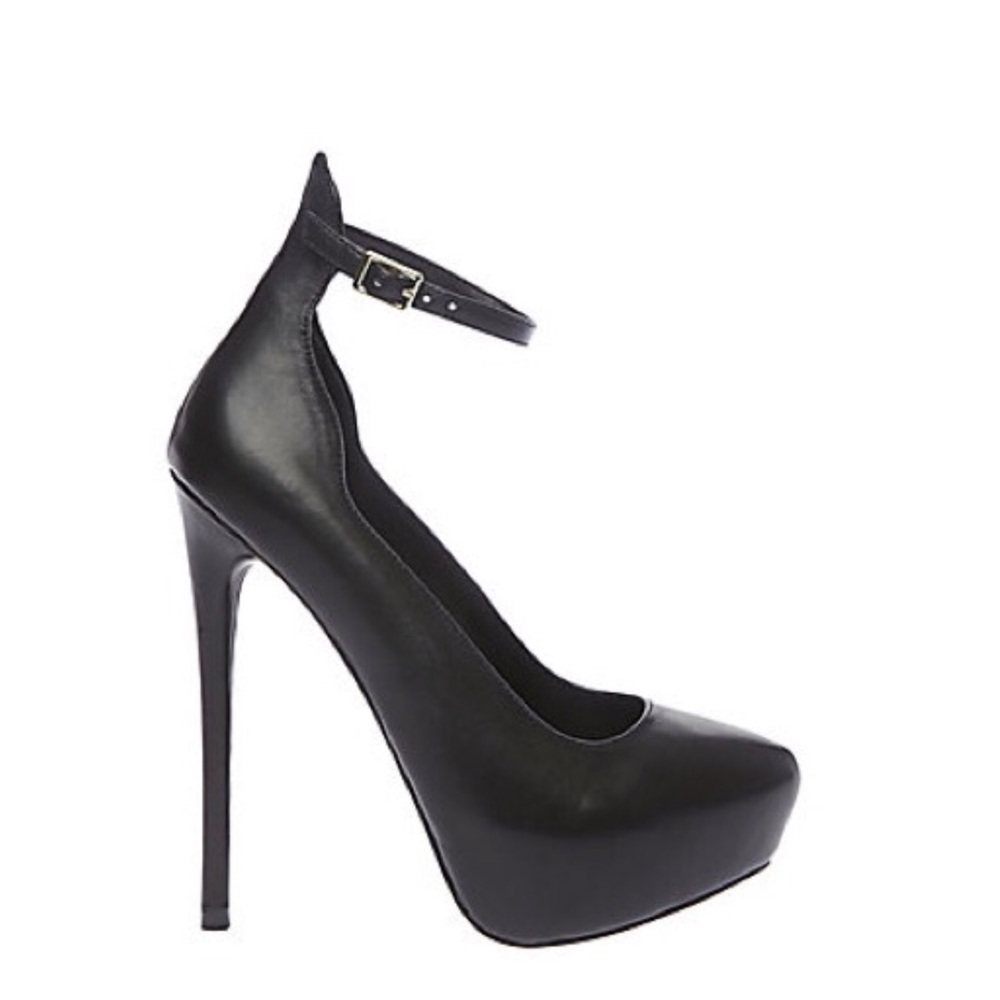 Steve Madden Larsa Heels